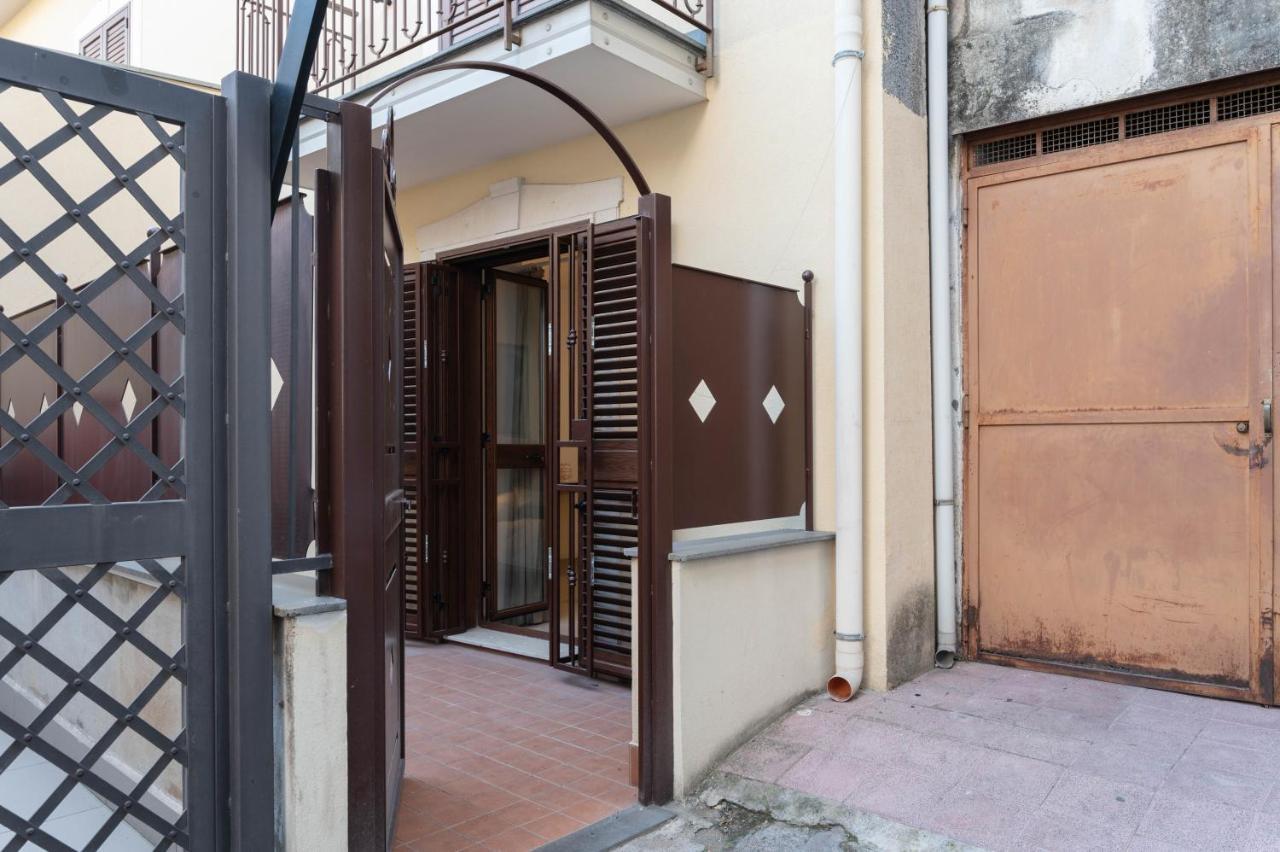 Catania Historic Center Modern Apt With Terraces Экстерьер фото